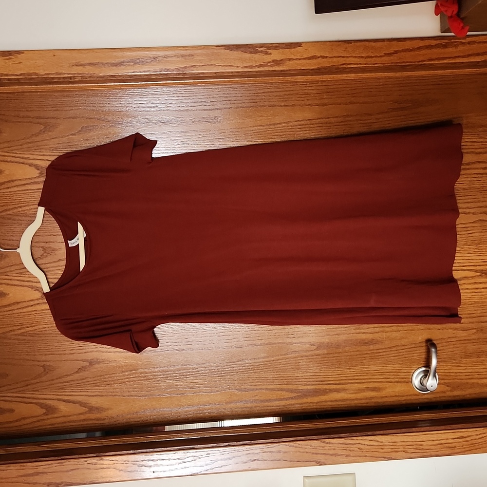 Marroon midi t-shirt dress